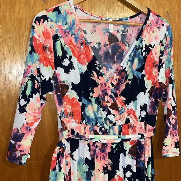 •PINK BLUSH•COLORFUL FLORAL V NECK 3/4 SLEEVE TRUE MAXI DRESS WITH SASH SIZE XL - Picture 6 of 10